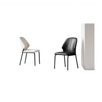 Fauteuil en cuir rembourré confortable avec pieds en métal, style italien de luxe léger, design moderne, chaise de salle à manger pour la maison, le bureau ou l'hôtel