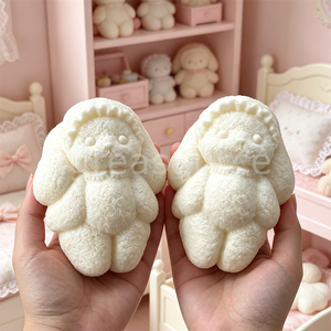 ตุ๊กตากระต่ายวินเทจแบบนุ่ม รีบาวด์ได้ ของตกแต่งฉากบ้านตุ๊กตาขนาดเล็ก สีขาว แบบเปล่า สำหรับงาน DIY ตกแต่งด้วยมือ ทำจาก PU รูปเค้กครีม - Product Image 4
