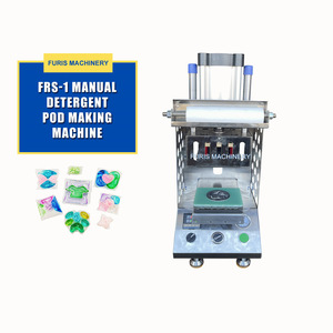 Handmatige Automatische Gel Vloeibare Pods Kraal <span class=keywords><strong>Capsule</strong></span> Pva Wateroplosbare Film Machine Voor Het Verpakken Van Wasmiddel Vloeibaar Poeder - Product Image 2