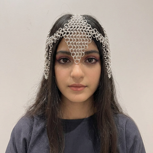 Coiffe en maille d'aluminium |   Bijoux de cheveux médiévaux de la Renaissance |   Couronne en maille légère, accessoire Ren Faire - Product Image 1