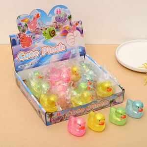 Un juguete de vaca Highland Hyland Squishy - Product Image 4