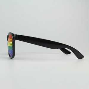 2024 unisexe lunettes de soleil arc-en-ciel sténopé conception blanc plastique vert jaune Logo fête couleur violet bleu rose PC rouge promotionnel - Product Image 5