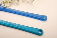 Grattoir en silicone sans BPA pour mélanger les aliments pour animaux de compagnie peut mélanger les aliments séchés pour animaux de compagnie accessoires d'alimentation grattoir facile à nettoyer