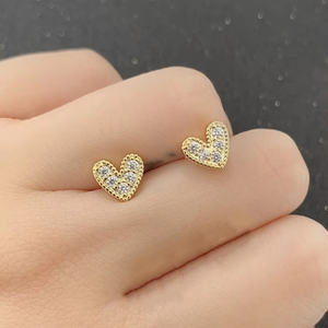 Boucles d'oreilles tendance en gros, prix d'usine, plaqué or 18 carats, forme cœur, pour femmes - Product Image 2