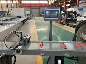 Machine à scier les profilés <span class=keywords><strong>de</strong></span> vitrage en aluminium CNC haute précision 90 °   Machine <span class=keywords><strong>de</strong></span> découpe pour la fabrication <span class=keywords><strong>de</strong></span> fenêtres et <span class=keywords><strong>de</strong></span> portes en aluminium - Product Image 4