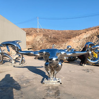 Sculpture moderne de plongeur en acier inoxydable poli miroir, statue de sportif pour piscine et parc