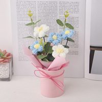 Bouquet de fleurs en tricot fait main, fleurs en fil crocheté, décoration de bureau, cadeau pour la Saint-Valentin, vente en gros