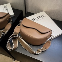 Sac demi-lune tendance 2026 pour femme, en cuir PU durable, sacs à bandoulière décontractés, sacs sous le bras pour dames