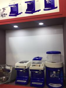 Trade Assurance Automatic Ice Crasher Machine Hotel Crushed Ice Snow Cone Maker - Product Image 5