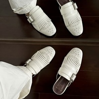 Mocassini da Donna in Stile Francese Vintage con Cinturino a Nappine e Fibbia, Scarpe Piatte in Microfibra Stile Britannico