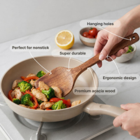 Ensemble de 7 ustensiles de cuisine en bois, résistants à l'eau, anti-fissuration, non toxiques, compatibles lave-vaisselle, pour la cuisson (spatule, louche, pince à pâtes)