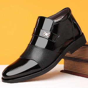 Mocasines de Cuero para Hombre con Punta Puntiaguda, Forro de Felpa, Suela de Goma, Zapatos de Vestir Cómodos para Oficina y Carrera Profesional - Product Image 3
