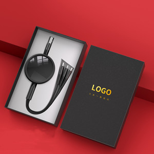 Vente en gros de haute qualité <span class=keywords><strong>3</strong></span> en <span class=keywords><strong>1</strong></span> Ligne de données de charge rétractable Logo personnalisé Cadeau d'affaires Ensemble de chargeur rapide de luxe Cadeaux promotionnels - Product Image 1