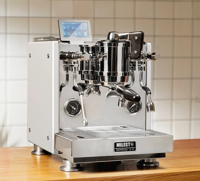 2024 Newest Professional Coffee Machine Semi-Automatic Coffee Machine 110V 220V Easy to Operate Commercial Coffee Machine