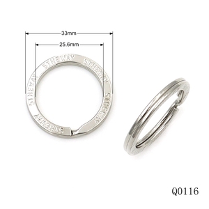 Anillo dividido de metal resistente de 25mm con logotipo de grabado personalizado Llavero plateado - Product Image 3