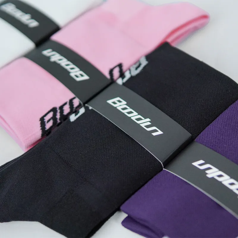 HBG 2115 High Quality Cycling Socks Unisex Comfortable Mid Cap Sports Socks for Running Multi Color