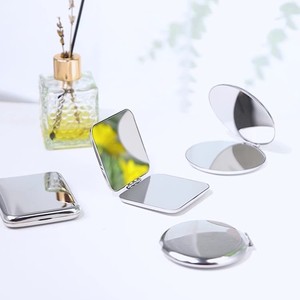 2025 New Biểu Tượng Tùy Chỉnh Xách Tay Bạc Vòng Thép Không Gỉ Mini Tay Trang Điểm Gấp Cầm Tay Pocket Gương - Product Image 6