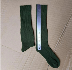 Calcetines Deportivos DFS01 con Logotipo Personalizado, Color Verde Jungla, de Algodón Antifúngico, de Lana Larga, Calcetines Verdes para Hombre, Calcetines de Invierno - Product Image 5