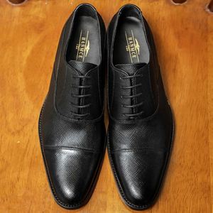 Botas Chelsea Clásicas con Punta Redonda, Casuales, de Cuero Genuino, Grabadas y Pintadas a Mano, con Suela Suave, Ligeras, Estilo Británico - Product Image 1