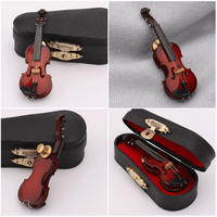 Vente en gros de broches diverses en forme de guitare, de violon, accessoires de mode, broche en bois