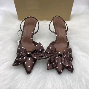 Sandales à talons hauts pour femmes en satin avec nœud décoratif, bout pointu, talon aiguille, design dos nu - Product Image 5