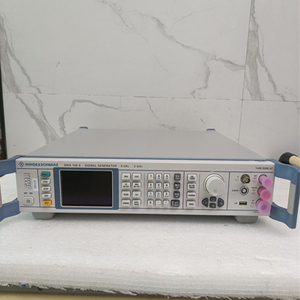 Nuevo Generador de Señales RF Rohde & Schwarz SMA100A 6G 9k-3G/6GHz de Alta Precisión con 1 Año de Garantía y Multivoltaje - Product Image 3