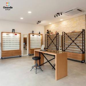 Aménagements et mobilier d'exposition pour magasins d'optique |   Vitrine personnalisée pour lunettes et lunettes de soleil pour la décoration intérieure des magasins de mode - Product Image 1