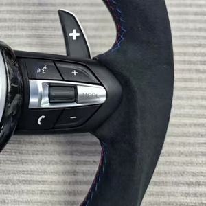 Volant en fibre de carbone forgé personnalisé pour <span class=keywords><strong>BMW</strong></span> F30 F10 M5 F90 F20 X5 E70 X6 E71 E46 M3 E39 E60 E92 M4 F36 F32 - Product Image 5