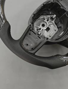 Volvo <span class=keywords><strong>XC</strong></span> 40 S90 S60 V60 <span class=keywords><strong>V90</strong></span> S40 V40 XC60 XC40 XC90 Modification du volant en fibre de carbone avec matériau en cuir Accessoire de voiture - Product Image 4