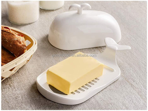 Beurrier en porcelaine OEM avec couvercle Beurrier avec couvercle <span class=keywords><strong>Grand</strong></span> beurrier mignon Conteneur en forme <span class=keywords><strong>de</strong></span> baleine - Product Image 2