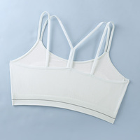 Soutien-gorge d'entraînement sans coutures pour adolescentes, bretelles doubles spaghetti, dos en V élégant, petit nœud décoratif, rembourrage intégré fixe, doux et respirant