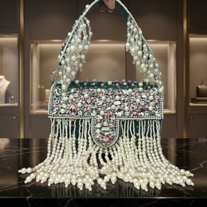 Pochette de soirée perlée de haute qualité à prix d'usine, avec franges de perles et fermeture à rabat, étincelante pour fêtes et mariages - Product Image 3