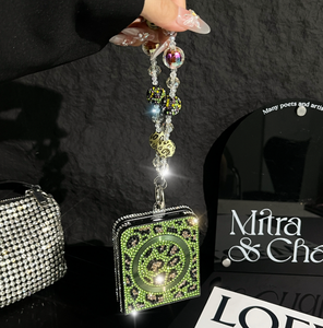 เคสโทรศัพท์ประดับเพชรพิมพ์ลายเสือดาวสุดหรูพร้อมสายคล้องข้อมือคริสตัลสำหรับ <span class=keywords><strong>Samsung</strong></span> <span class=keywords><strong>zfold</strong></span> 6 5 <span class=keywords><strong>4</strong></span>ชิ้น - Product Image 4