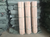 Vente en gros de manches de balai en bois naturel pour le nettoyage domestique