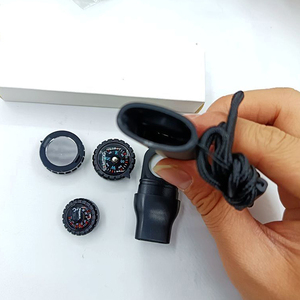 صافرة نجاة متعددة الوظائف 7 في 1 مع مصباح LED وبوصلة ومقياس حرارة وعاكس ومرآة وعدسة مكبرة للإنقاذ - Product Image 6