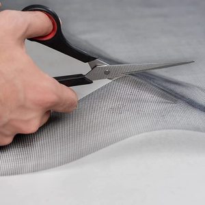 Rollo de Mosquitera de Fibra de Vidrio 120x250cm Gris Resistente a Desgarros para Puertas y Ventanas - Product Image 4
