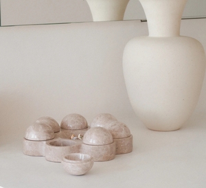 Bostone hiện đại thủ công bằng đá cẩm thạch Pill Box với ngày thực phẩm lưu trữ & container - Product Image 1