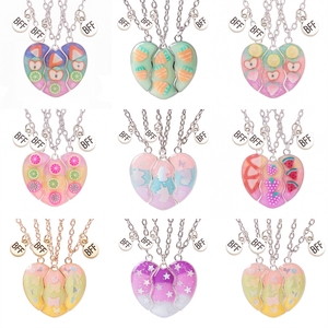 Collar de atracción magnética para buenos amigos, <span class=keywords><strong>amor</strong></span> infantil para tres personas, el mejor para estudiantes, unicornio, joyería de aleación con lentejuelas de estrella - Product Image 5