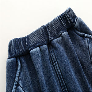 Exportation en ligne des derniers jeans en denim pour enfants, conçus sur mesure, provenant d'une usine de fabrication de jeans pour enfants. - Product Image 3
