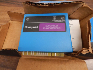 Novo Original Honeywell R7849A Series Signal Controller R7849A1023 - Product Image 4