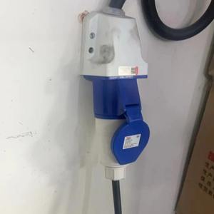 Nouvel adaptateur de voyage SYX3 Gen2 UMC Tesla SCHUKO UK Italie Bleu 13A 16A 32A pour borne de recharge et convertisseur de cordon de charge 2025 - Product Image 3