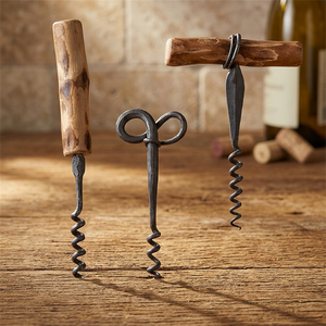 Tire-bouchon vintage en fer avec manche en bois, écologique, ouvre-bouteille de vin, modèle Chaman India 26412 - Product Image 3