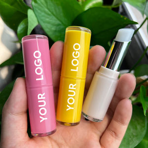 Idratante balsamo per le labbra in 3 colori trasparente guscio OEM/ODM Private Label per la cura delle labbra Stick <span class=keywords><strong>Lipbalm</strong></span> - Product Image 3