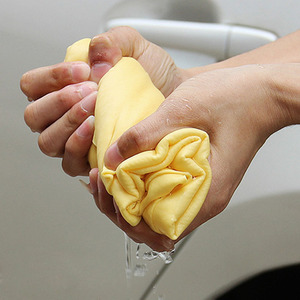 Esun Eco-Friendly Multi-Purpose PVA Chamois Towel for Car Wash and Cleaning Vehicle <strong>Shammy</strong> Cleaning <strong>Cloths</strong> - Product Image 2