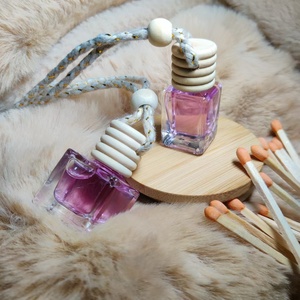 Custom Private Label <strong>Car</strong> Aroma <strong>Diffuser</strong> Glass Bottle Hanging Crystal Glass Bottle for Minimal Sample Contain with Screw Cap - Product Image 4