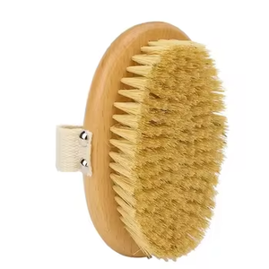 Cepillo Corporal de Baño de Madera de Alta Calidad al por Mayor con Forma Ovalada Exfoliante para Piel Seca Piernas y Rostro con Cerdas de Bambú - Product Image 4