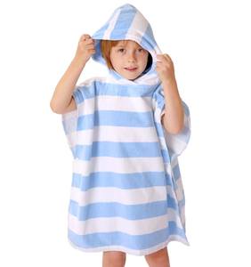 منشفة حمام مخصصة للأطفال مطبوعة ماصة من القطن للأطفال بغطاء للرأس مع شعار - Product Image 1