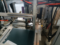 Paquet unique Mini machine à lingettes humides Équipement portable de fabrication de tampons de préparation d'alcool pour la production de lingettes humides