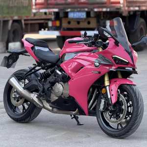 Moto sportive <span class=keywords><strong>de</strong></span> <span class=keywords><strong>course</strong></span> sur route <span class=keywords><strong>d</strong></span>'<span class=keywords><strong>occasion</strong></span> Qianjiang QJ Race 600RS (QJ600gs-3a) à quatre cylindres, refroidie par eau, vitesse maximale <span class=keywords><strong>de</strong></span> 299 km/h - Product Image 3