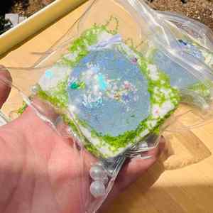 NOUVEAU Jouet Squishy Poisson de Mer Viral - Super Collant, Rebondissant, Anti-Stress, Cadeau Thème Alimentaire pour Enfants et Adultes - Product Image 2